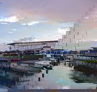 Bluewater Bar And Grill - Pubs Perth