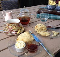 Geordie Lane Antiques  TeaRoom - Pubs Perth