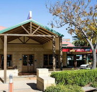 Russell Tavern - Pubs Perth