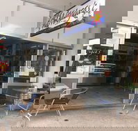 Malaga's Cafe - Pubs Perth