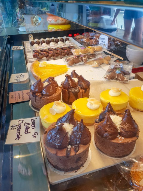 Noosa Amore Gelato - Pubs Perth 1