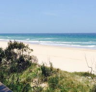 Peregian Beach Hotel - Pubs Perth