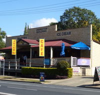 Aratula Cafe and Ice Creamery - Pubs Perth
