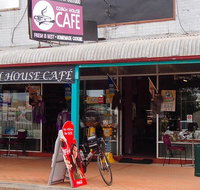 Coach House Cafe - Pubs Perth