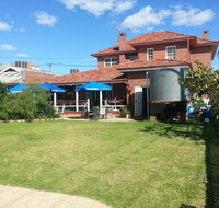 Creek Cafe - Pubs Perth