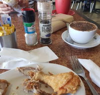 La Famille Cafe  Bakery - Pubs Perth