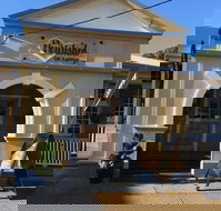 Nourished on Capper - Pubs Perth