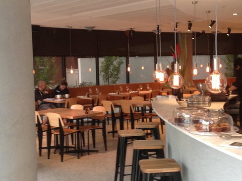 Hunter's Kitchen & Bar - Pubs Perth 0