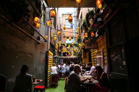 Chuckle Park Bar - Pubs Perth 5