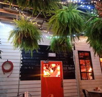 Mollies Grill Bar - Pubs Perth