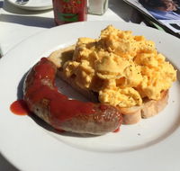 The Avenue Food Store - Pubs Perth