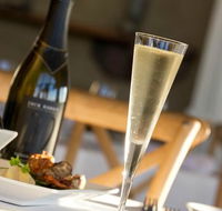 Jack Rabbit Vineyard - Pubs Perth