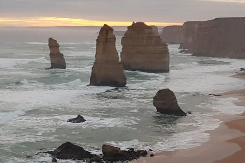 Private Express Experience - 12 Apostles - Pubs Perth 1