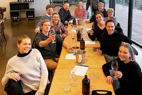 Tamar Valley Wine And Gin Tour With Lunch - Pubs Perth 2