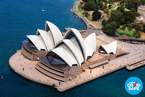 Private Helicopter Flight Over Sydney & Beaches For 2 Or 3 People - 30 Minutes - Pubs Perth 1