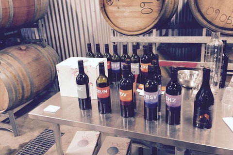 Luxury Private Mclaren Vale Wine Tour - Pubs Perth 5