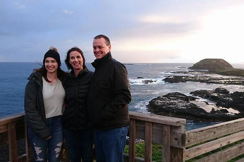 Phillip Island Medium Size Group Tour - Pubs Perth 0