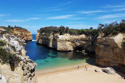 Great Ocean Road Adventure - Private Tour - Reverse - Pubs Perth 0