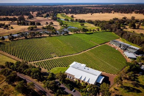 Busselton Jetty + Train Ride + Winery + Scenic Drive Full Day Tour - Pubs Perth 3