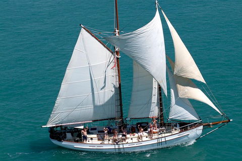 Whitehaven Beach Sailing And Snorkeling Cruise - Pubs Perth 5