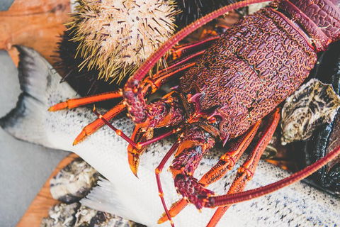 Deep-to-Dish: Tasmanian Seafood Experience - Pubs Perth 2