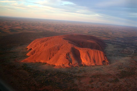 Scenic Flight: Uluru & Kata Tjuta - Pubs Perth 5