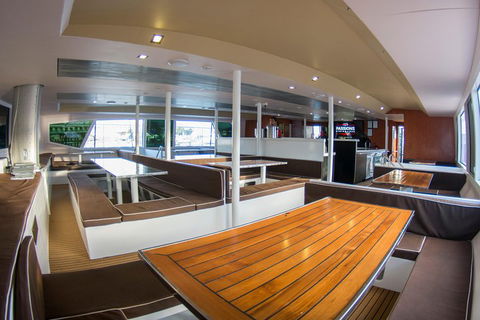 Passions Of Paradise Great Barrier Reef Snorkel And Dive Cruise From Cairns By Luxury Catamaran - Pubs Perth 5