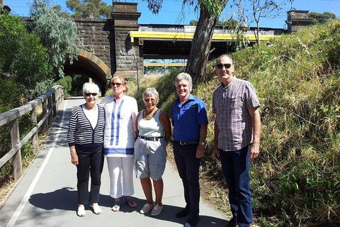 Melbourne City Tour: Lifestyle Of The Rich And Famous - Pubs Perth 1