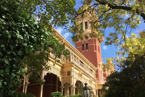Melbourne City Tour: Lifestyle Of The Rich And Famous - Pubs Perth 3