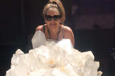 Byron Bay And The Crystal Castle Day Tour From Gold Coast - Pubs Perth 4