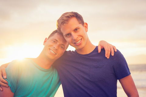 LGBT+ Friendly 2 Day Private Tour Great Ocean Road + Phillip Island - Pubs Perth 2