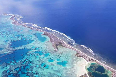 Abrolhos Islands Fixed-Wing Scenic Flight - Pubs Perth 5