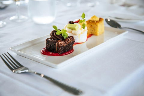 Journey Beyond Cruise Sydney Harbour - All Inclusive Dinner Cruise - Pubs Perth 2