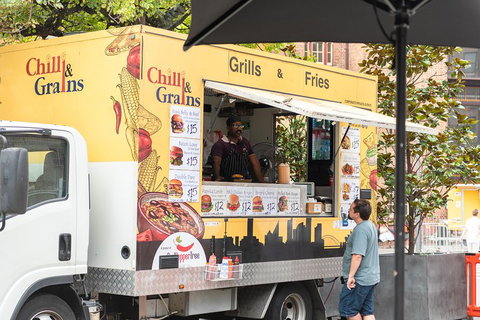 Highlights & Hidden Gems With Locals: Best Of Sydney Private Tour - Pubs Perth 4