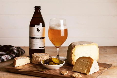 Bruny Island Private Charter Service - Pubs Perth 3
