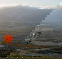Hot Air Ballooning Tour from Cairns - Pubs Perth