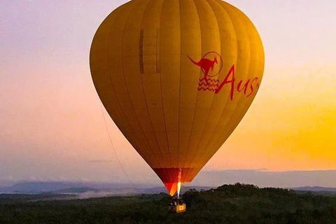 Hot Air Ballooning Tour From Cairns - Pubs Perth 4