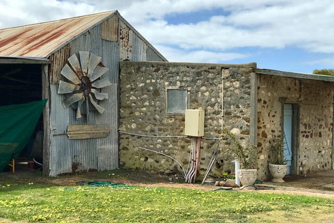 Kangaroo Island Gourmet Food And Wine Trail Tour - Pubs Perth 0