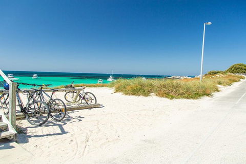 Rottnest Island Bayseeker Day Trip From Perth - Pubs Perth 1