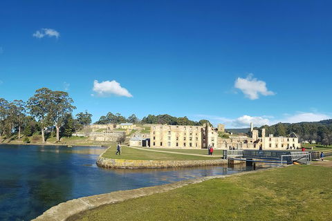 7-Day Super Value Tour Of Tasmania: Explore Tasmania's West And East Coasts - Pubs Perth 4