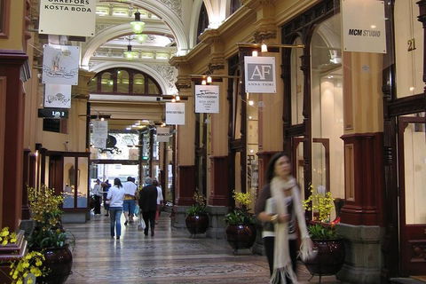 Melbourne Lanes And Arcades Walking Tour - Pubs Perth 1