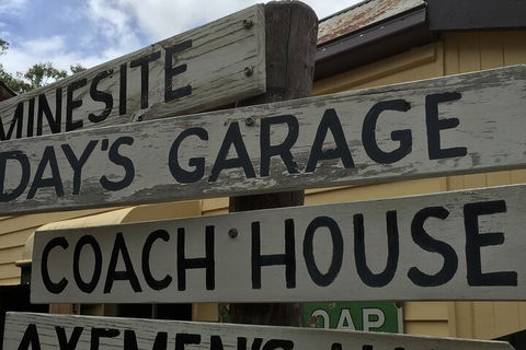Private Tour To Paronella Park, Historic Village Herberton And Wild Life Wallaby - Pubs Perth 1