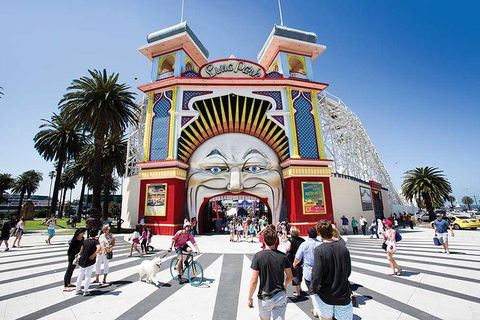 Private Full Day Melbourne City Tour With Local Guide - Pubs Perth 0