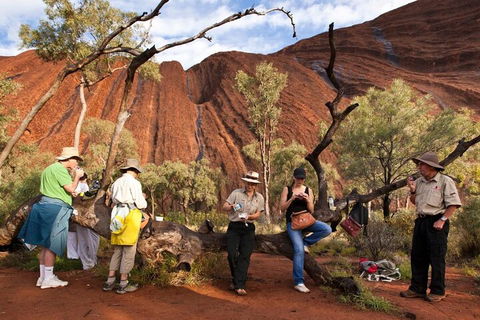 Full Uluru Base Walk At Sunrise Including Breakfast - Pubs Perth 5