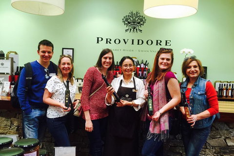 Wine Tasting Day Trip And Swan Valley River Cruise To Perth - Pubs Perth 1