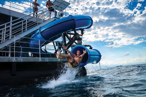 Outer Reef Pontoon Experience From Cairns - Pubs Perth 3