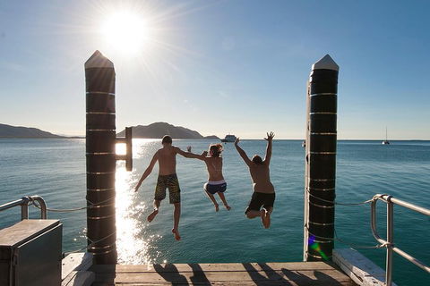 Fitzroy Island Catamaran Transfers From Cairns - Pubs Perth 0