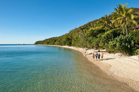 Fitzroy Island Catamaran Transfers From Cairns - Pubs Perth 2