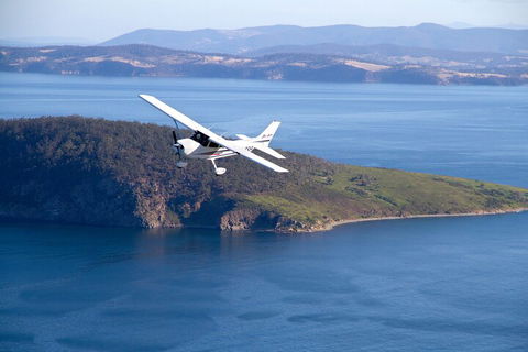 Hobart City Flight Including Mt Wellington And Derwent River - Pubs Perth 5