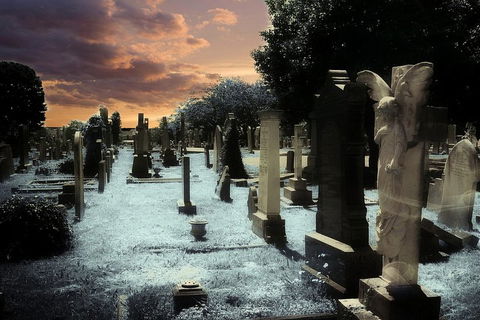 Southport Cemetery Paranormal Activity Tour QUEENSLAND - Pubs Perth 1